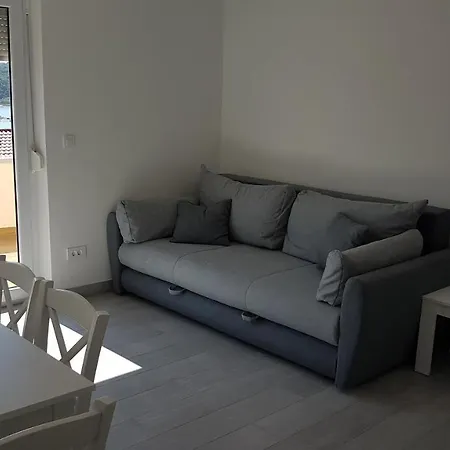 Apartments Ivanica Palit Exterior photo